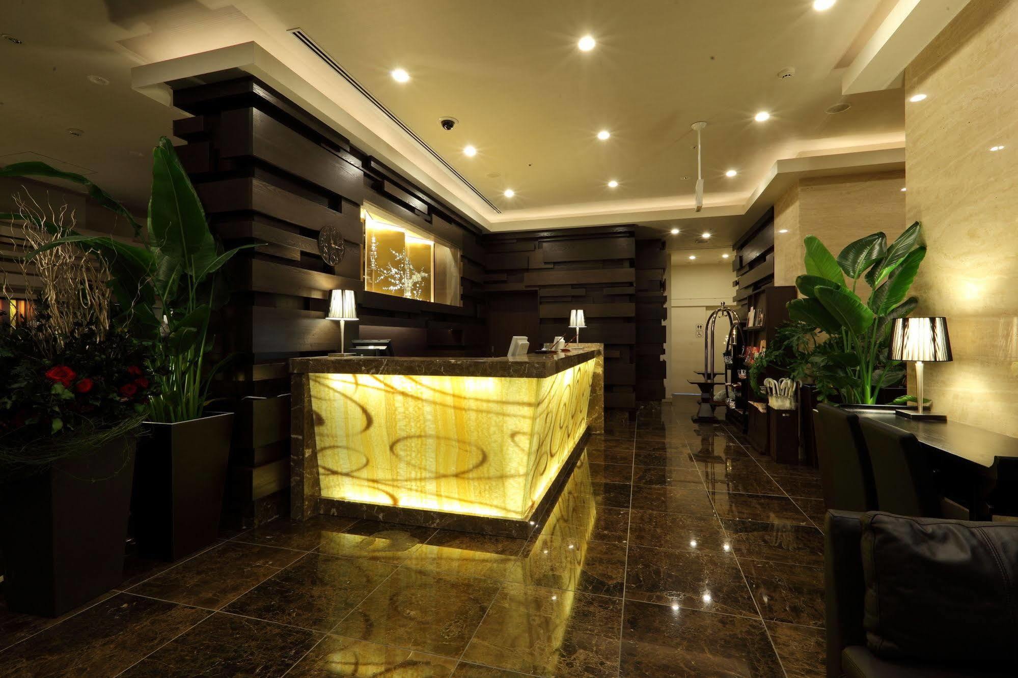 טוקיו Centurion Hotel Grand Akasakamitsuke Station מראה חיצוני תמונה